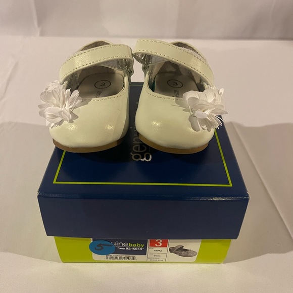 Infant Girl's Genuine Baby from OshKosh™ Adora Ballet White Size 3M - Picture 4 of 7